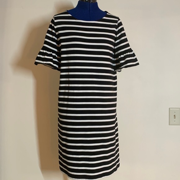 Striped tee dress with ruffle sleeves - Picture 1 of 3